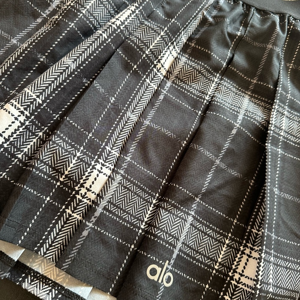 ALO Yoga Black Plaid Women's Skirt